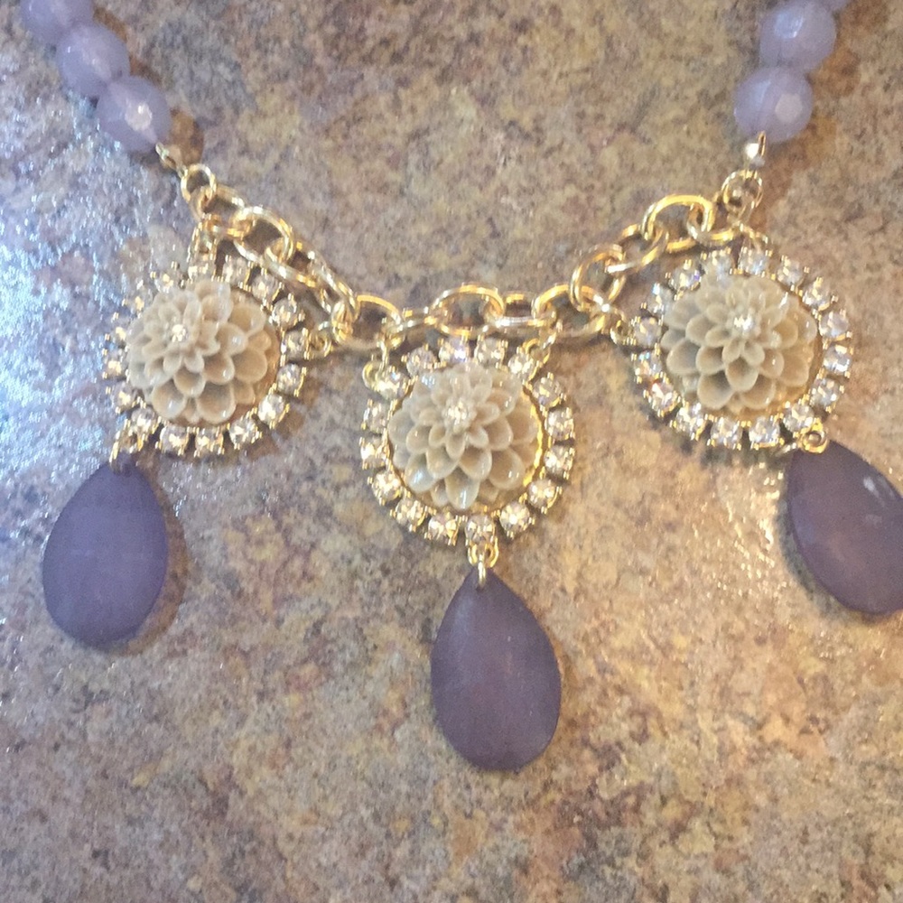 Jewelry - Picture 3 of 3